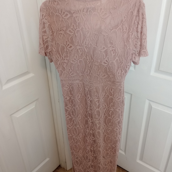 EnFocus Studio Lace Maxi Dress - Picture 2 of 3